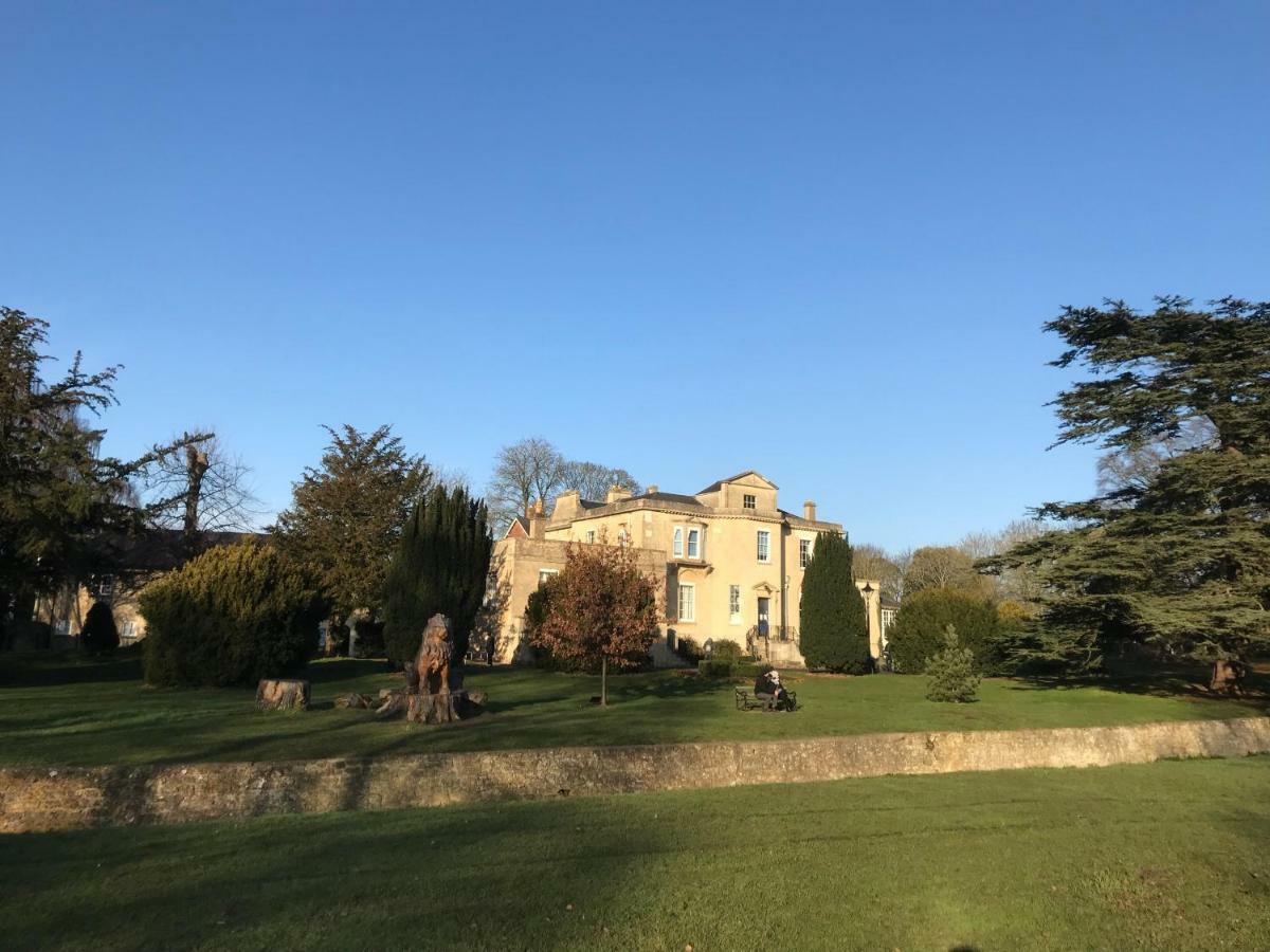 Bury Knowle Stables Villa Oxford Eksteriør bilde